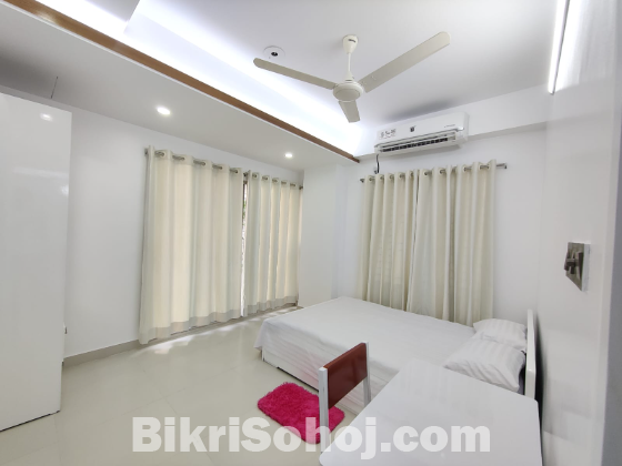 2 Bedroom Apartments for Rent with Furnishings